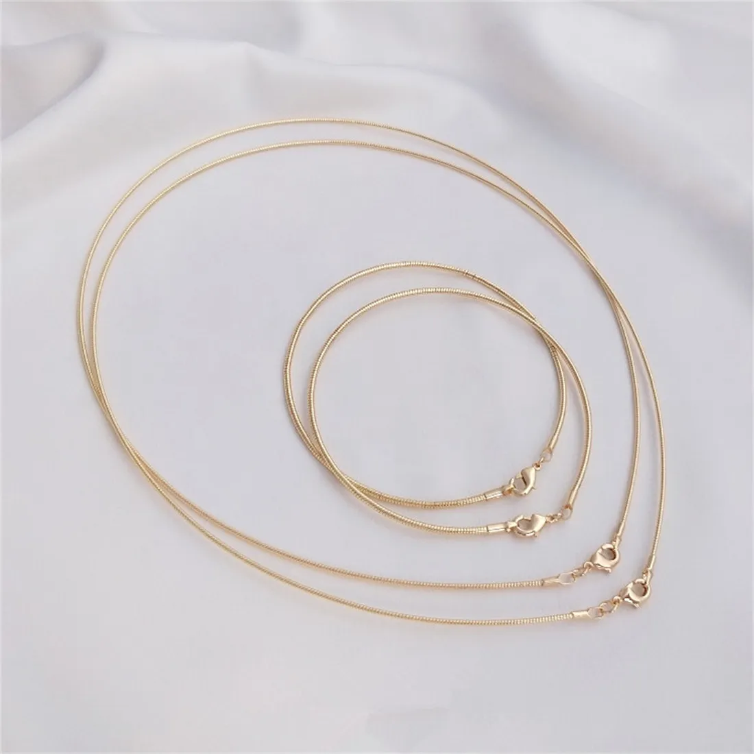 Memory Wire Bracelet - 14K warna emas gelang memori Rebound
